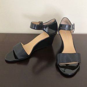 Nine West Pack Ur Bags Wedge, Black, Size 7